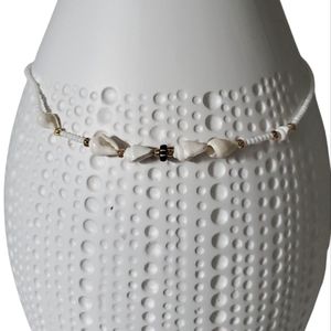 💚Free Bundle Add-On- White shell tropical necklace